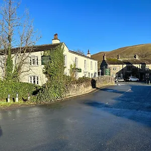 The Racehorses Hotel Kettlewell