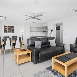 Aparthotel Moorings On Cavill Surfers Paradise